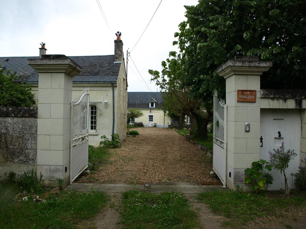 Les Gites De La Madeleine La Chapelle-sur-Loire Exterior photo